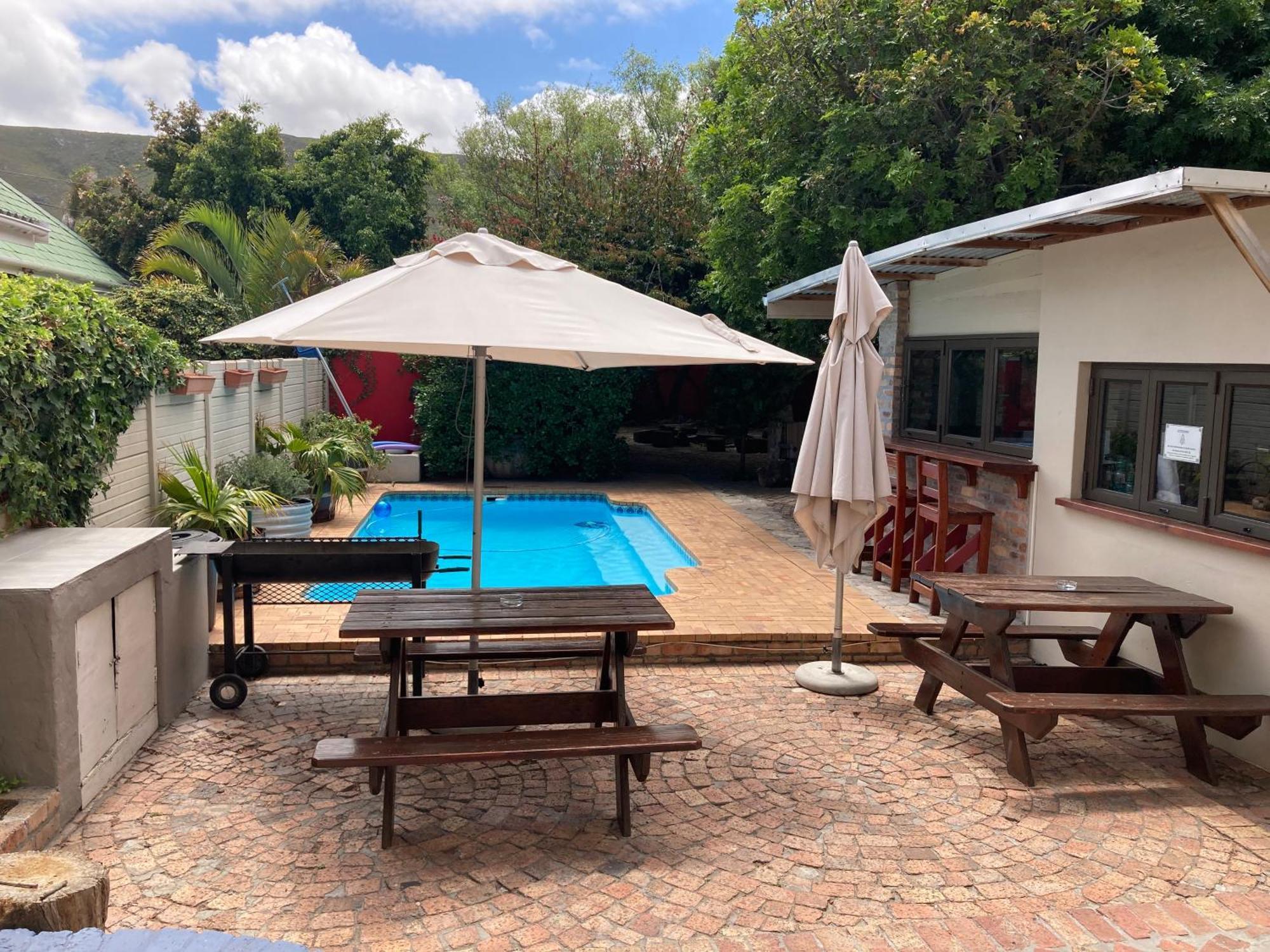 Hermanus Backpackers & Budget Accommodation Exterior photo