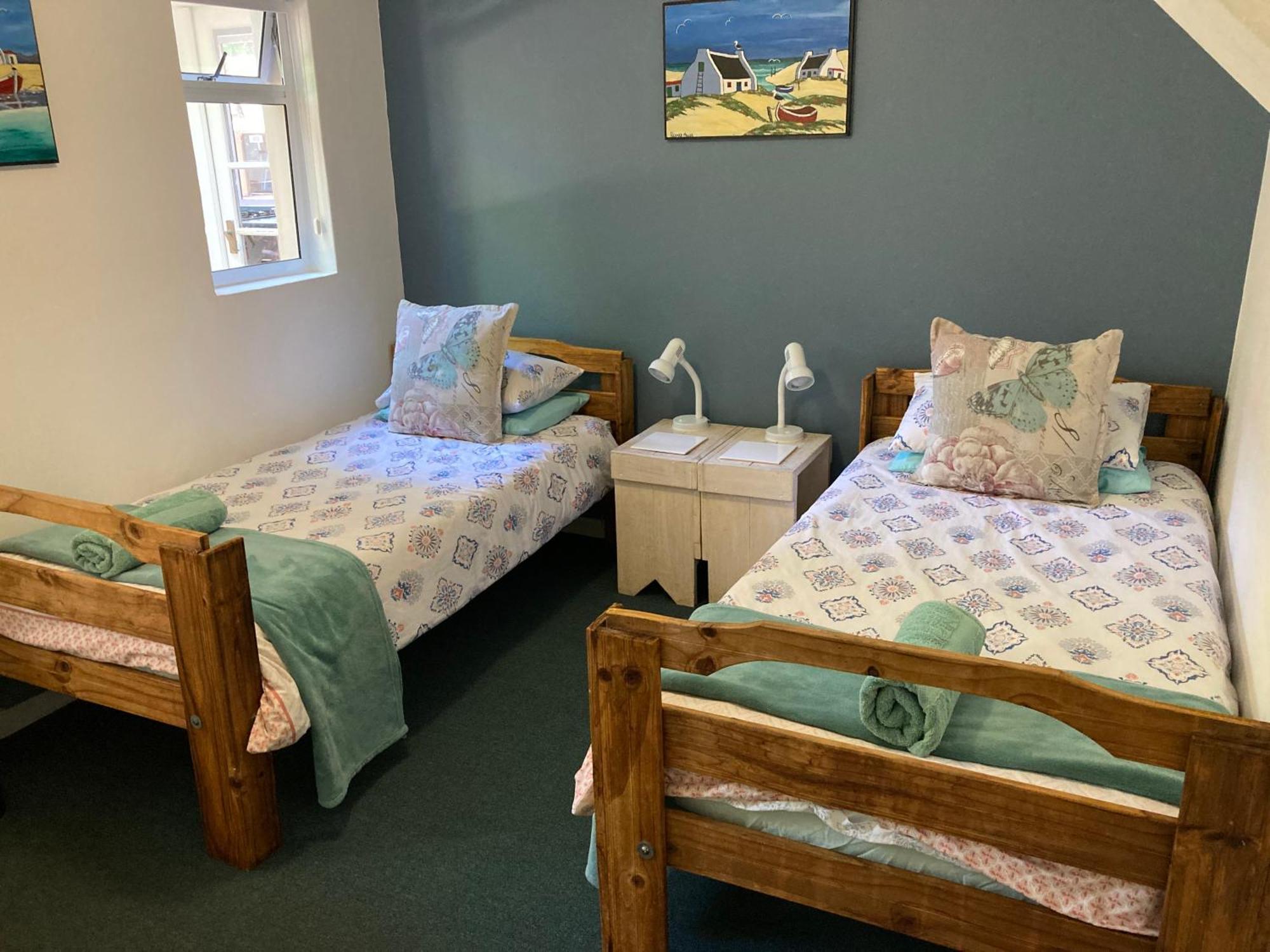 Hermanus Backpackers & Budget Accommodation Exterior photo