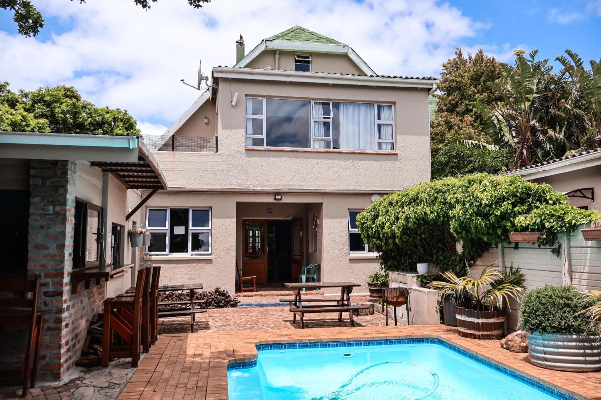 Hermanus Backpackers & Budget Accommodation Exterior photo
